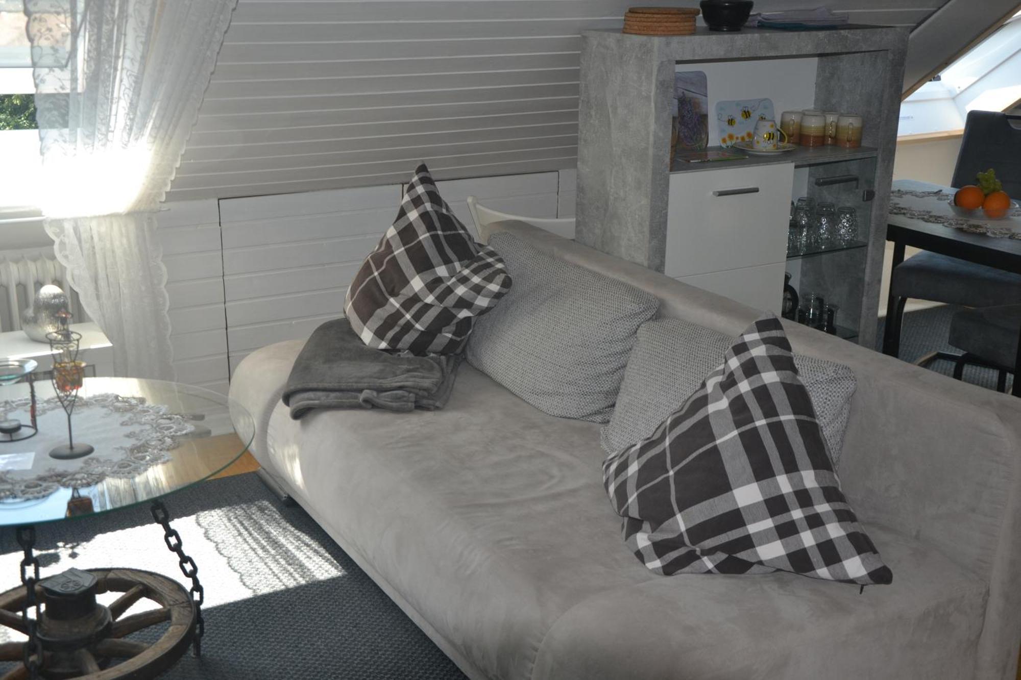 Dg-Zimmer Keulen Buitenkant foto