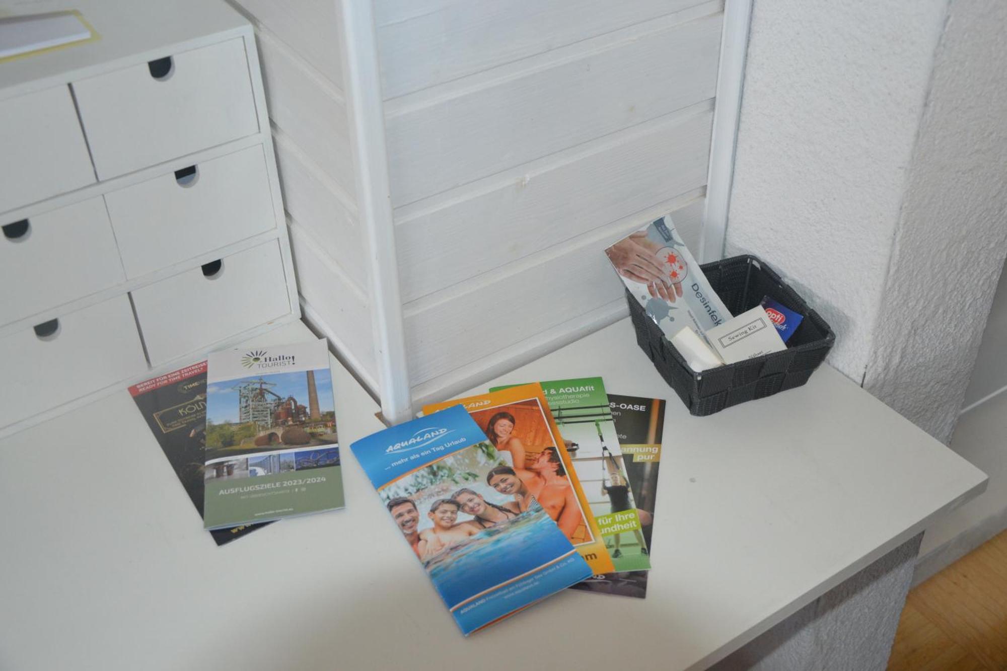 Dg-Zimmer Keulen Buitenkant foto